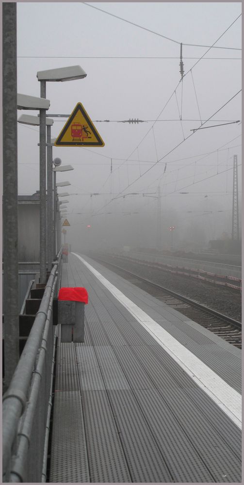 HALT -Nebel- der Papierkorb zeigt Rot :-)