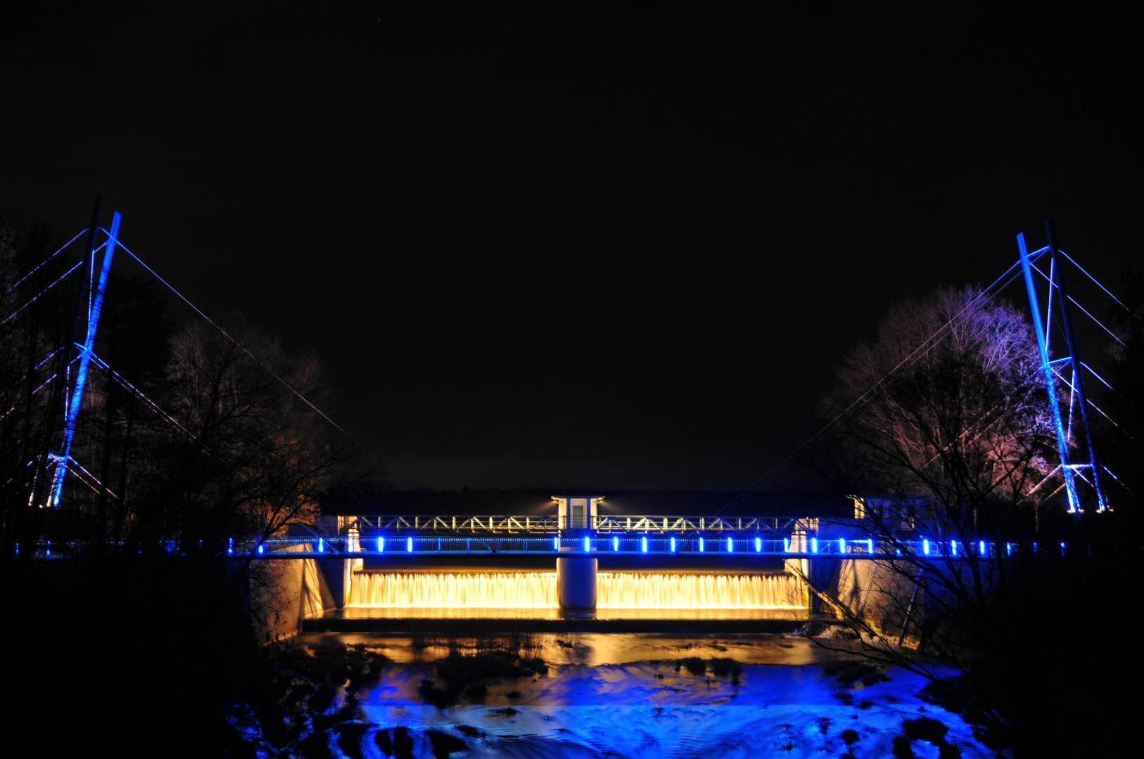 Halterner Wehr bei Nacht