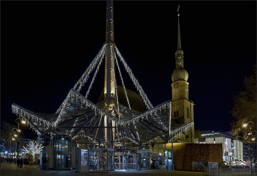 Haltestelle Weihnachtsmarkt ...