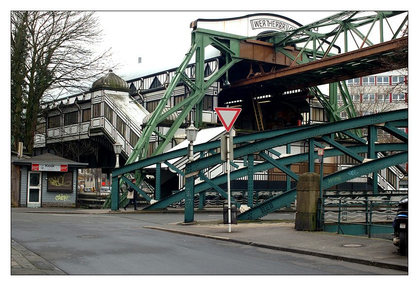 Haltestelle Wertherbrücke