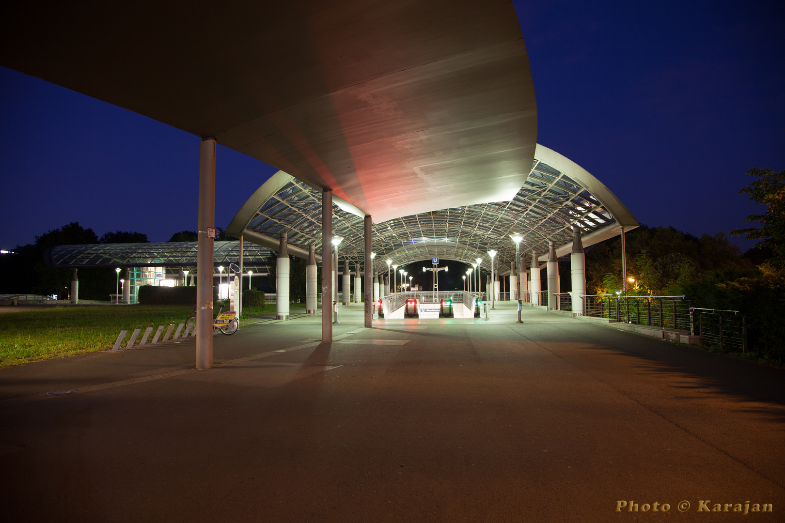 Haltestelle Westfalenhalle 1