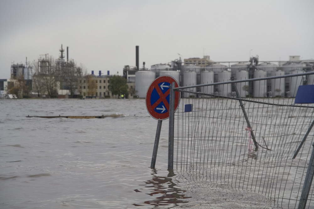 Halteverbot an der Elbphilharmonie