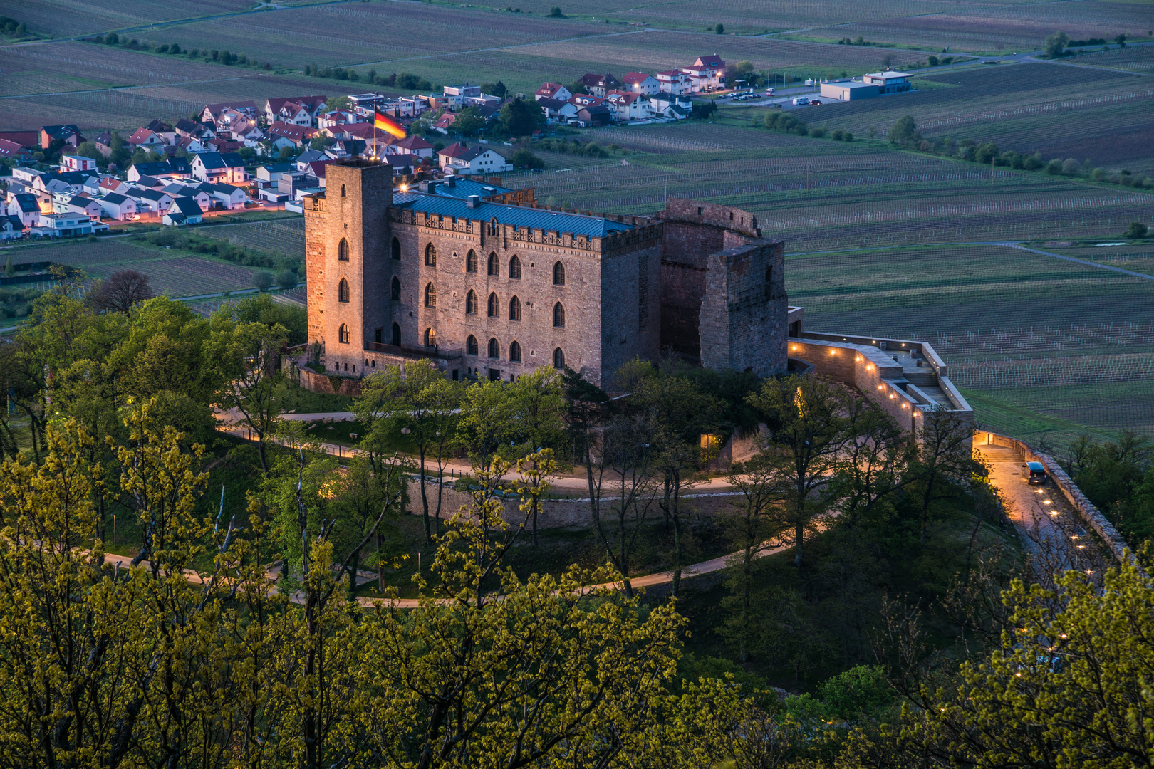 Hambacher Schloss "von hinten"