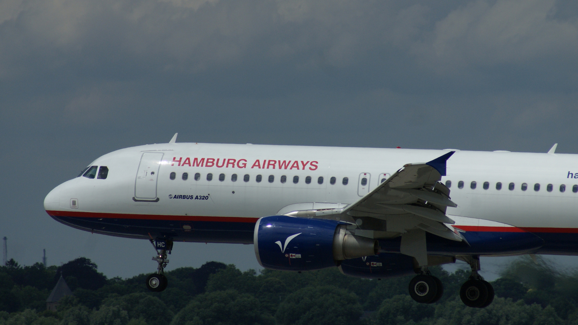 Hamburg Airways Airbus A320