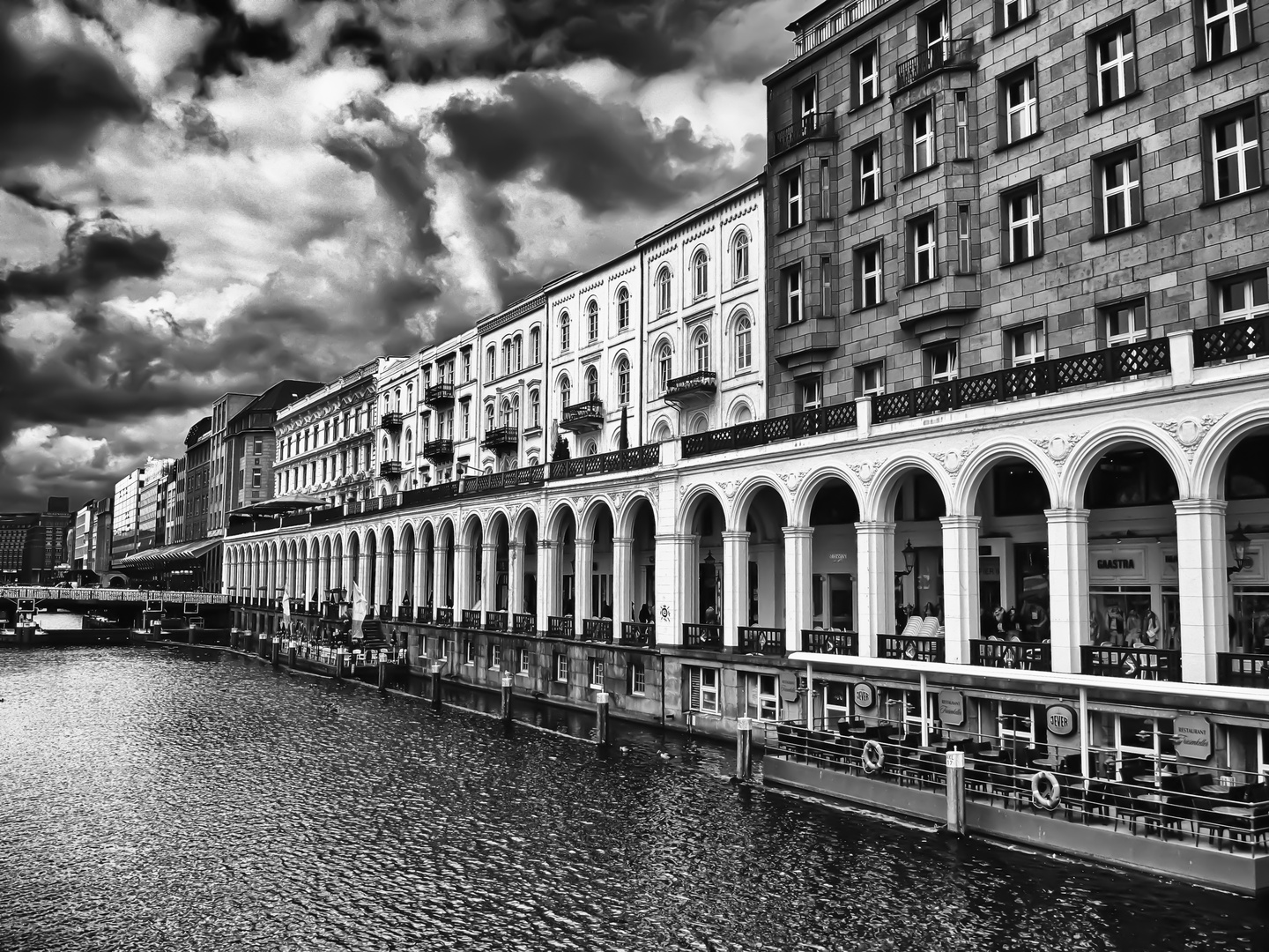 Hamburg Alster Passage