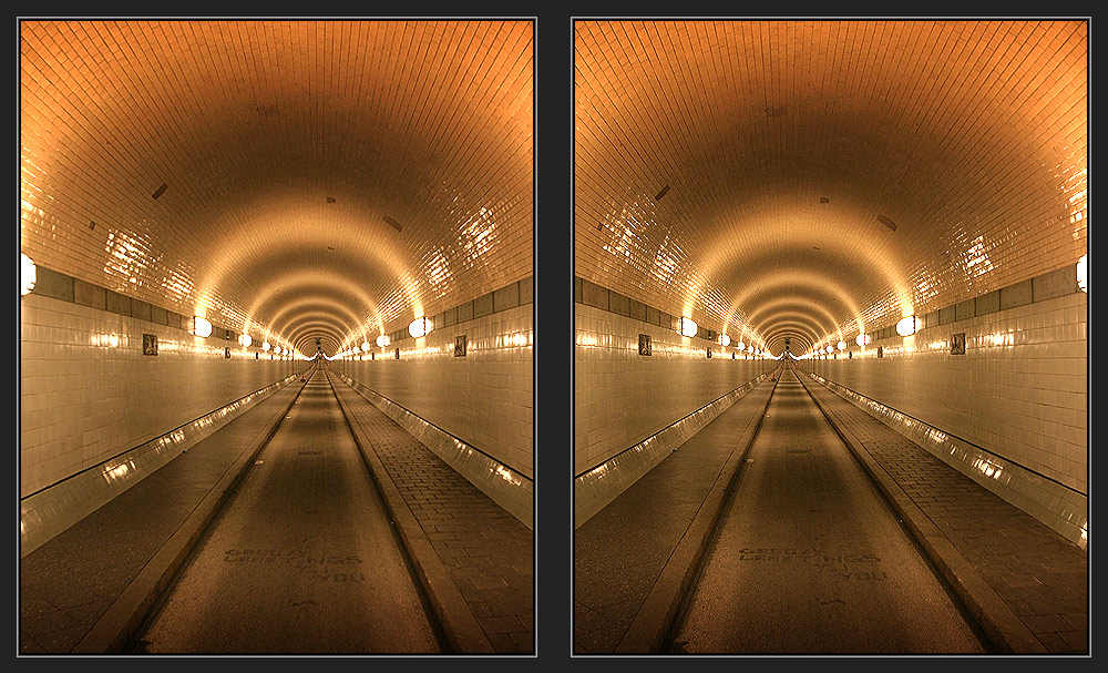 Hamburg - Alter Elbtunnel [3D]