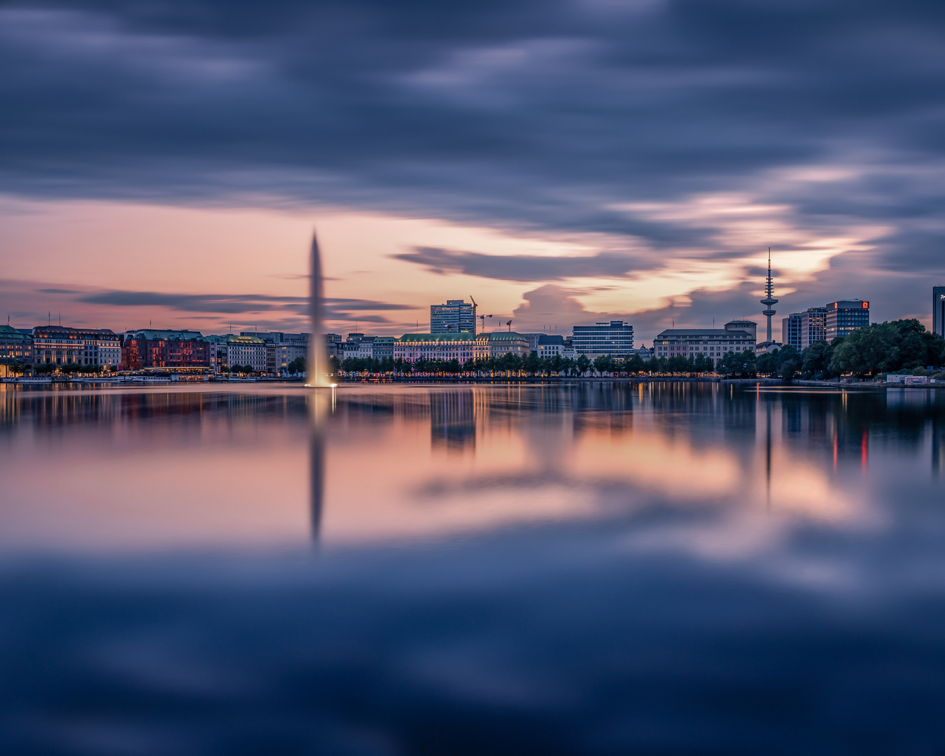 Hamburg am Abend