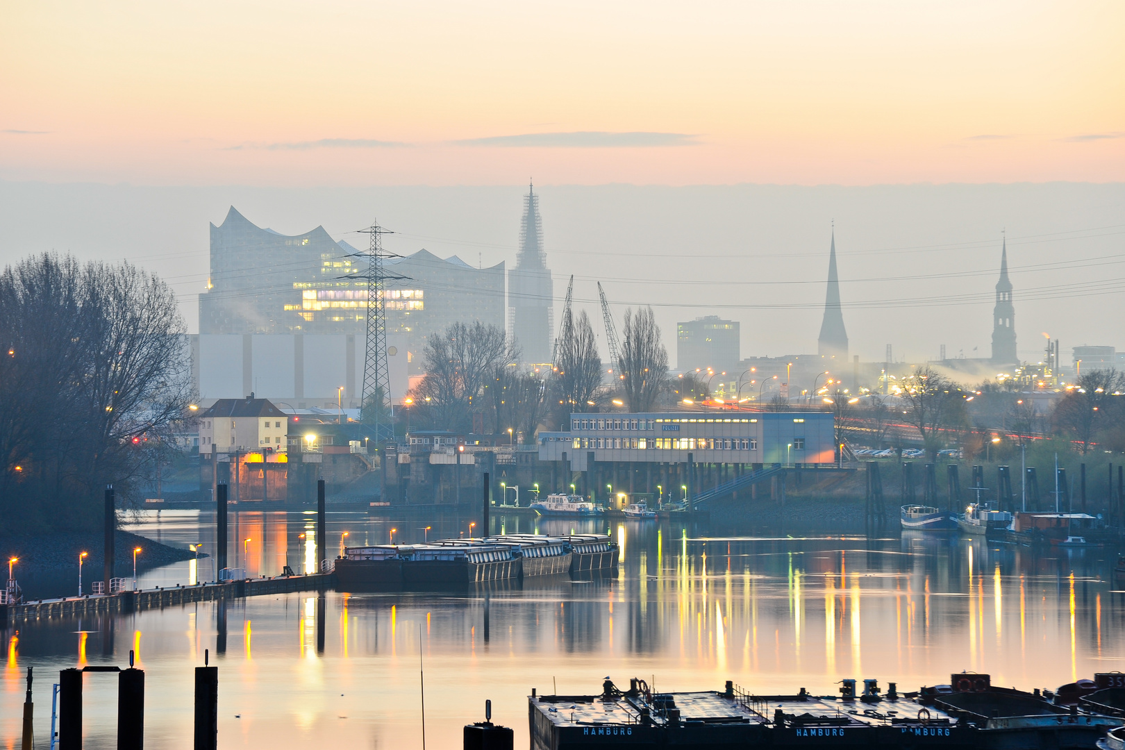 Hamburg am Morgen