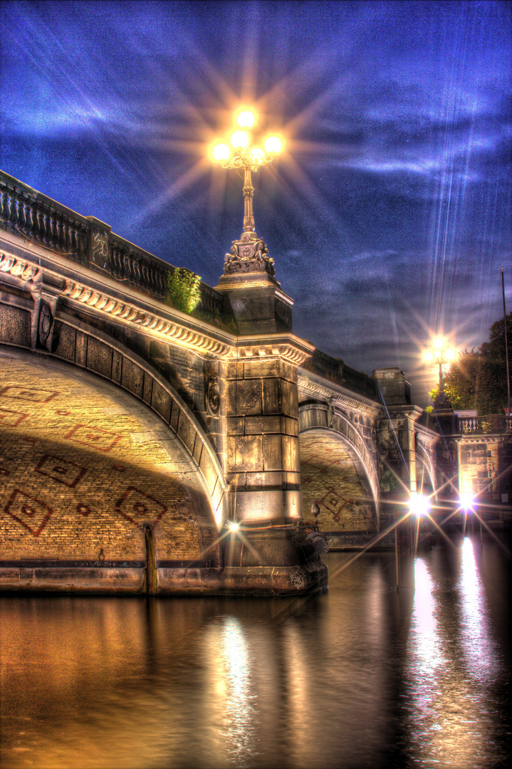 Hamburg an der Alster Lombardsbrücke 