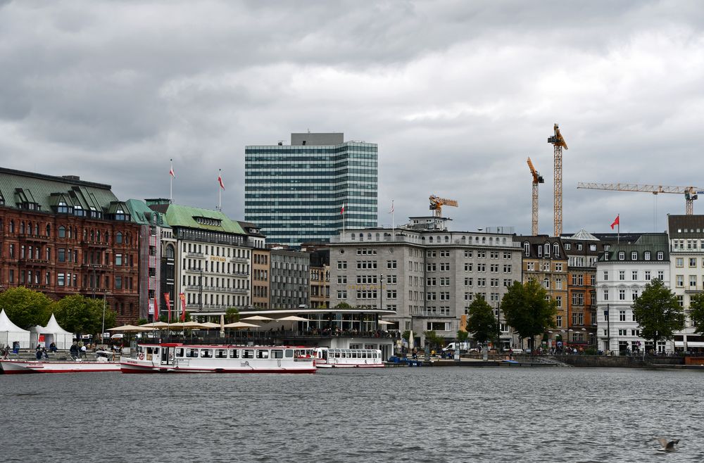 Hamburg, an der Binnenalster