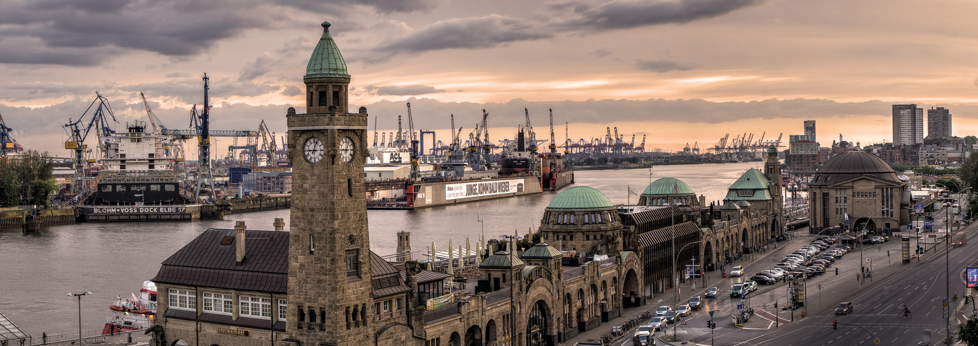 Hamburg an der Elbe in Farbe