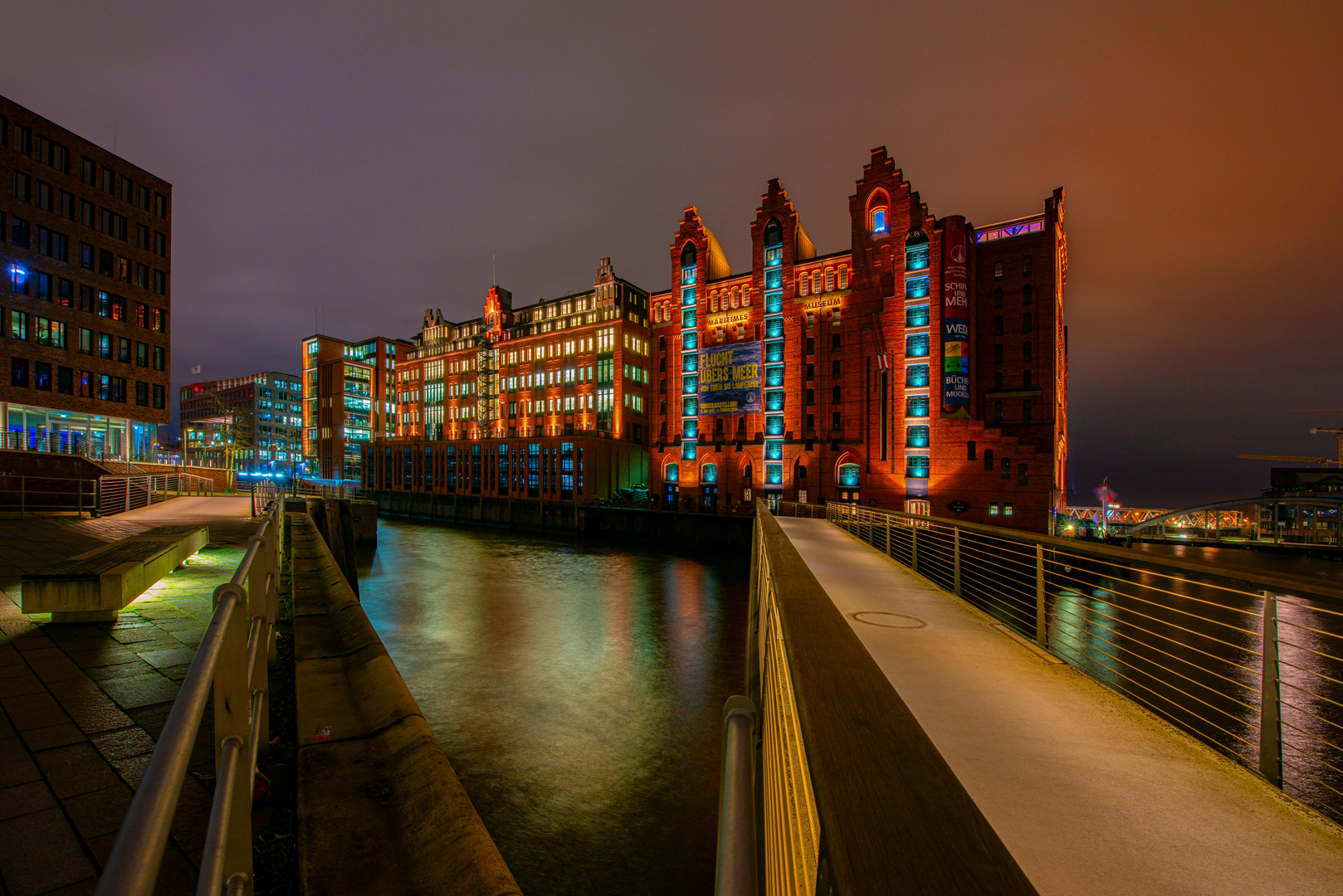 Hamburg bei Nacht