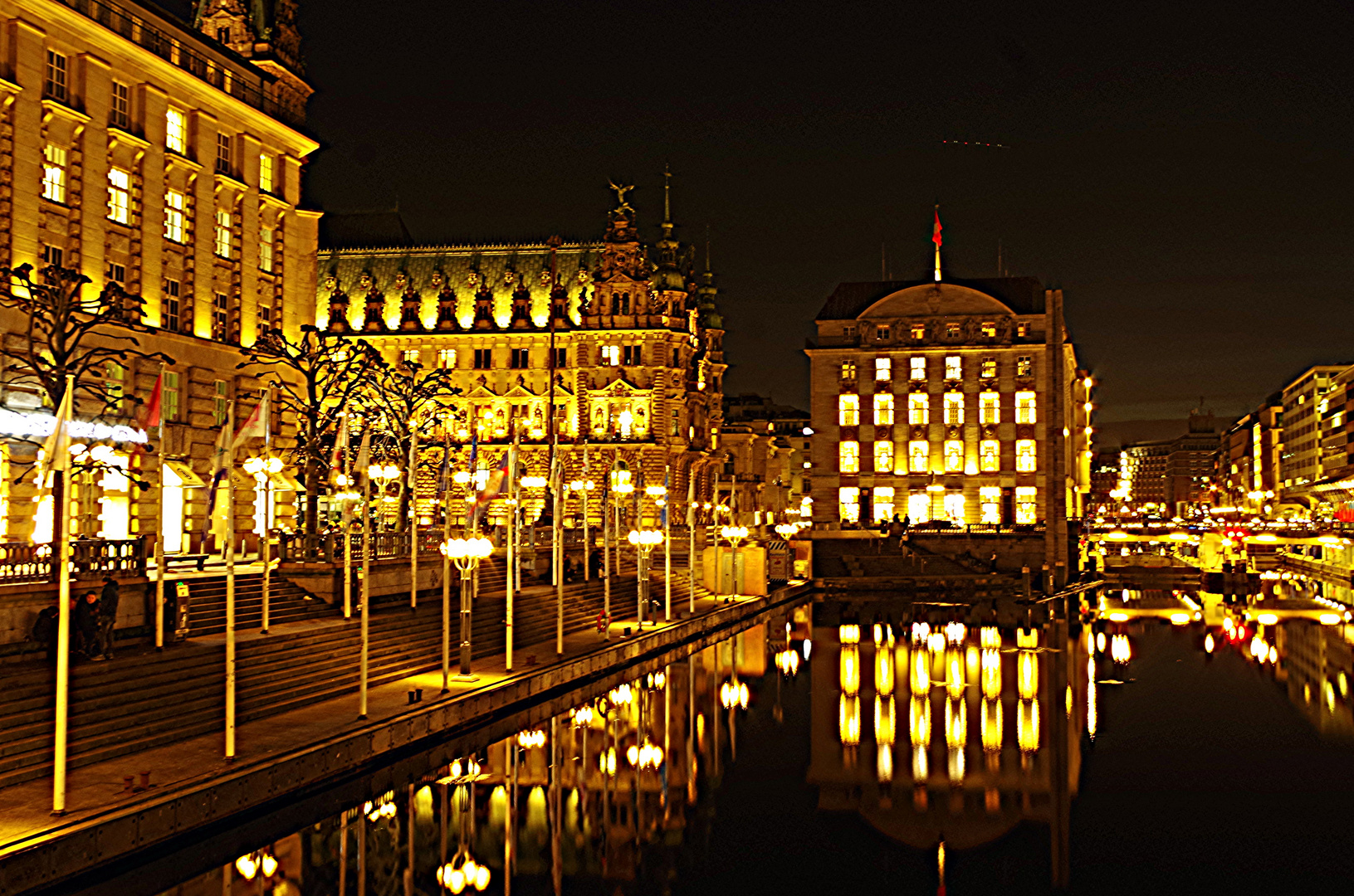 Hamburg bei Nacht 1