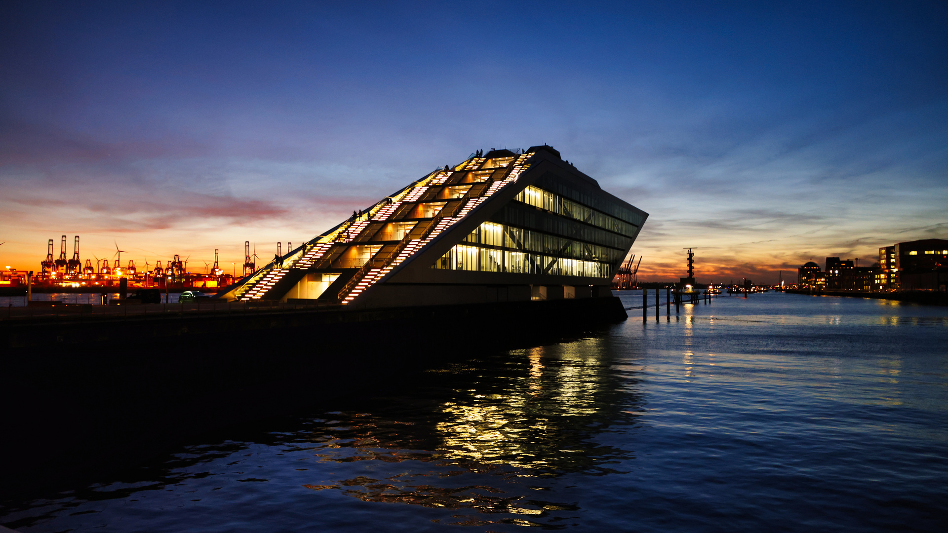 Hamburg bei Nacht