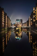 Hamburg bei Nacht