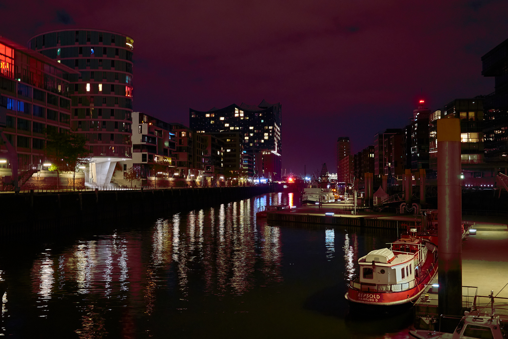 Hamburg bei Nacht