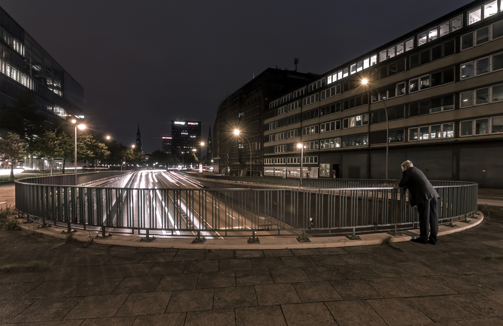 Hamburg bei Nacht