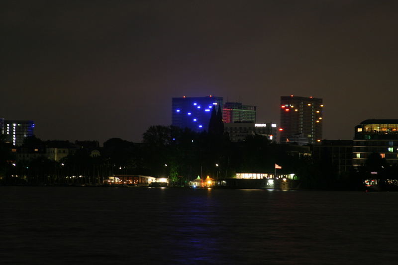 Hamburg bei Nacht - Alster 4