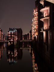 Hamburg bei Nacht