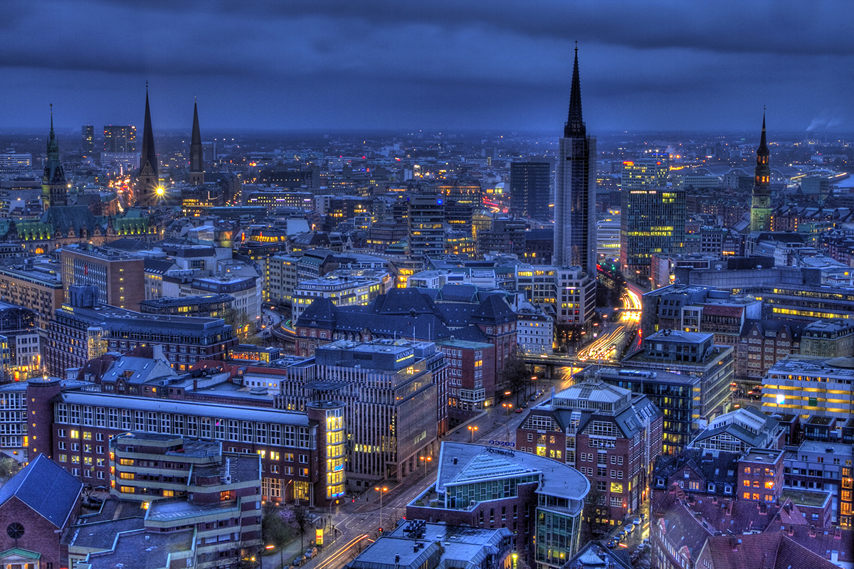 Hamburg bei Nacht