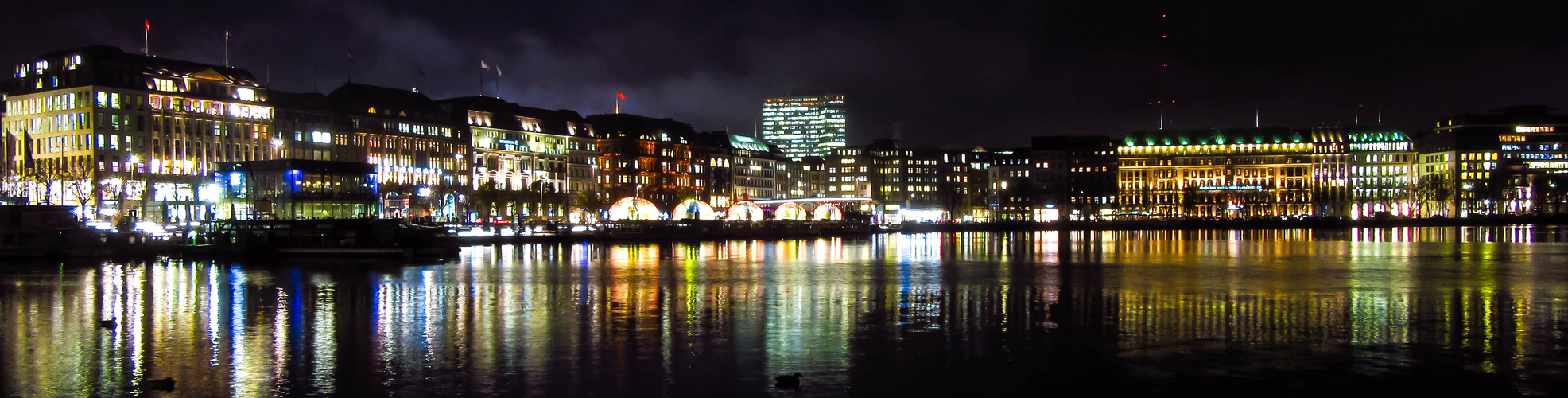 Hamburg bei Nacht