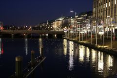 Hamburg bei Nacht