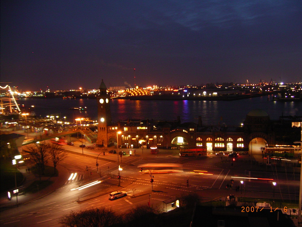 Hamburg bei nacht