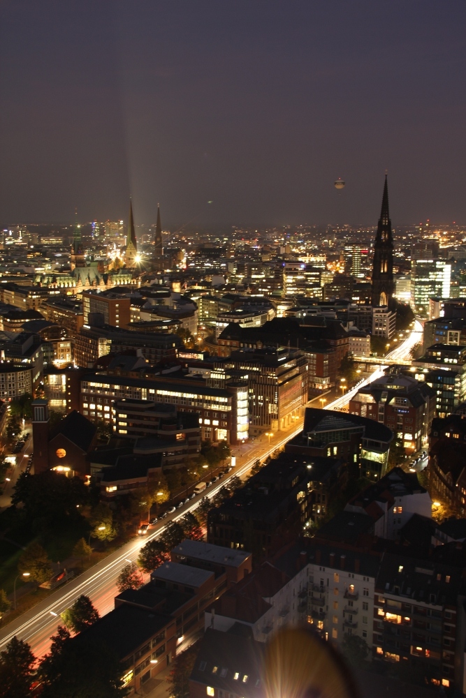 Hamburg bei Nacht I