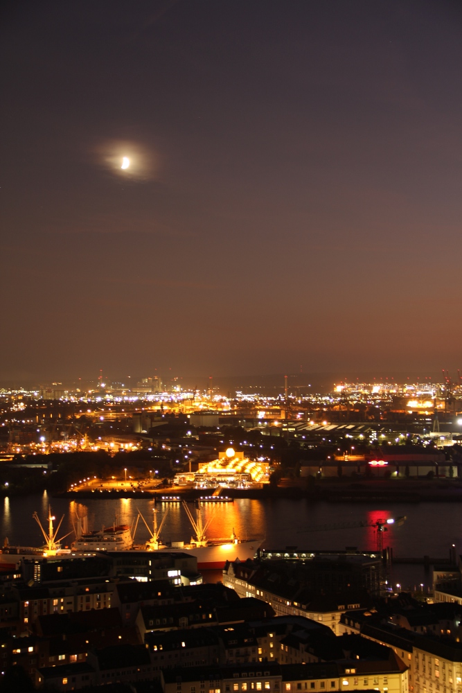 Hamburg bei Nacht III