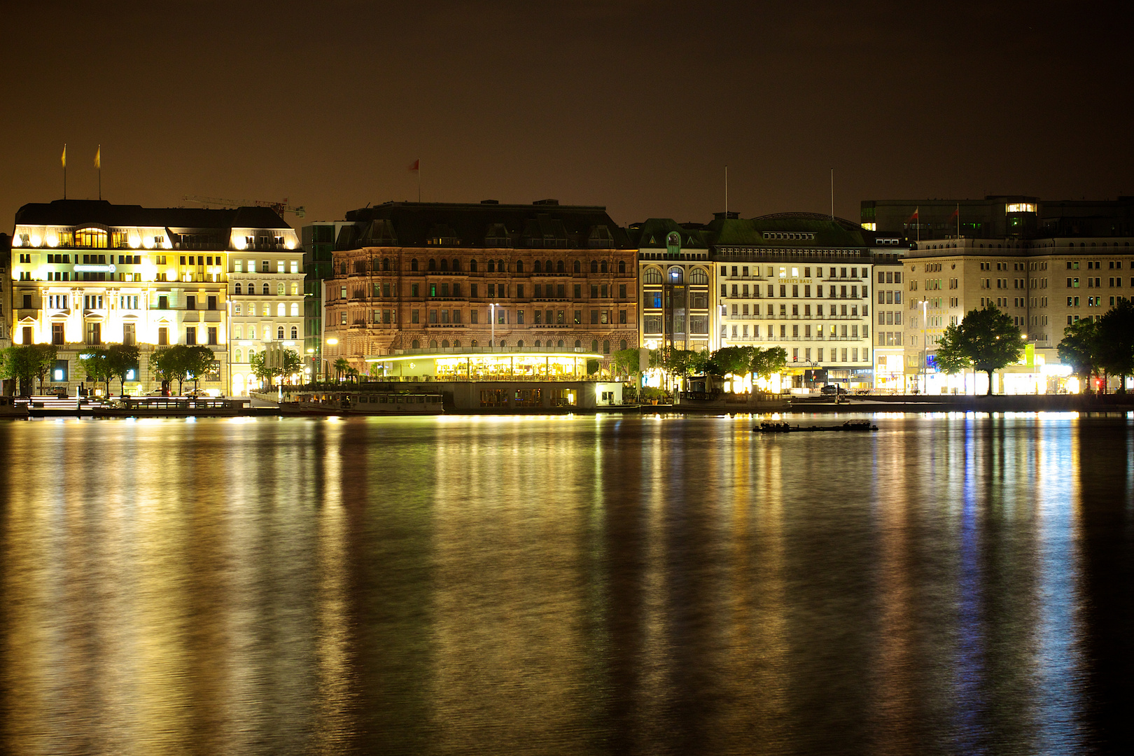 Hamburg bei Nacht Teil III