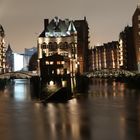 Hamburg bei Nacht, Wasserschloss