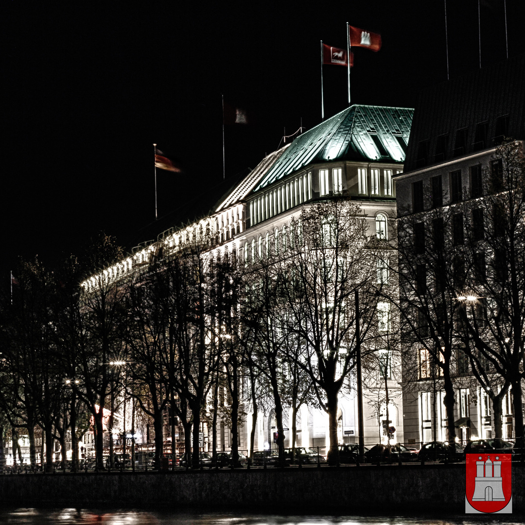 Hamburg Binnenalster Hotel Bei Nacht Foto Bild Architektur Architektur Bei Nacht Hamburg Bilder Auf Fotocommunity