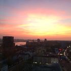 Hamburg - Blick auf die Reeperbahn aus den tanzenden Türmen - Sonnenuntergang
