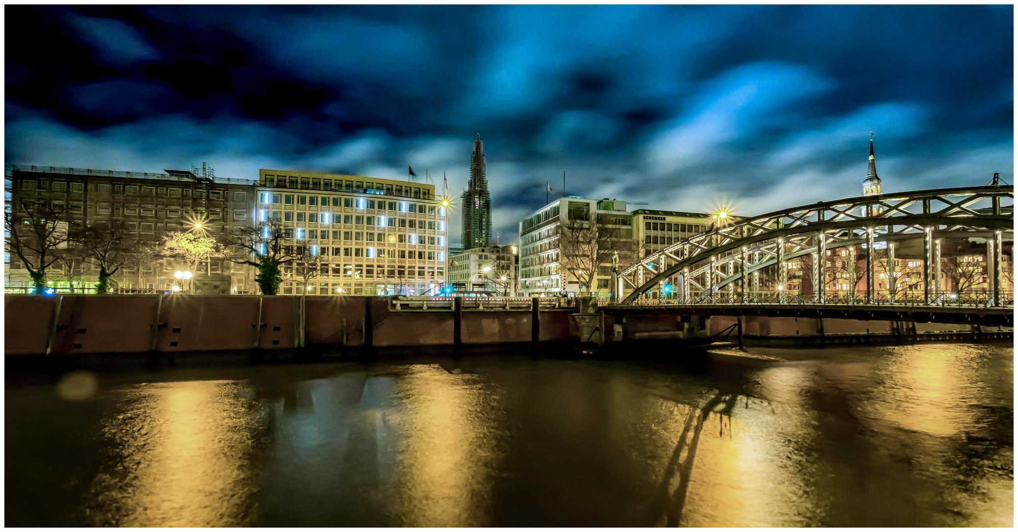 Hamburg, Blick von der Speicherstadt