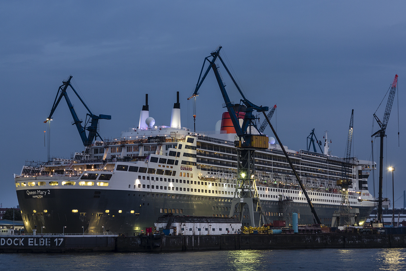 HAMBURG BLOHM & VOSS, QM2