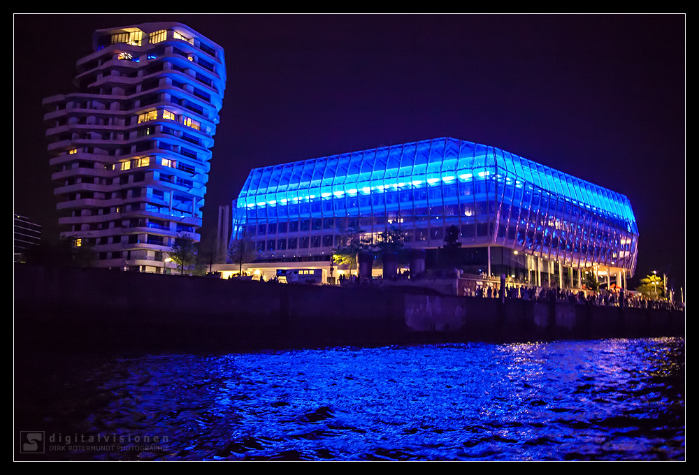 Hamburg Blue Port 2014 - Unilever Haus und Marco Polo Tower