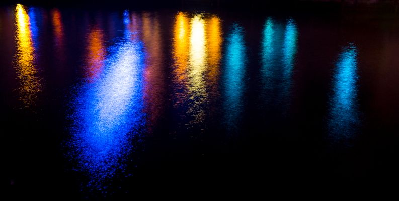 Hamburg Blue Port 2014 (Wasserspiegelungen)