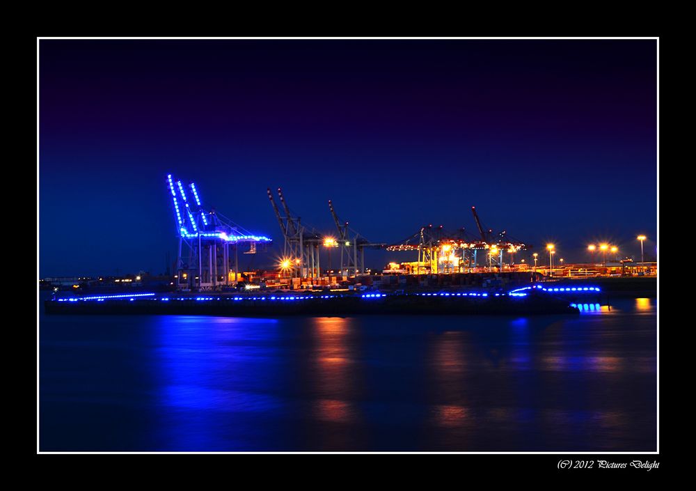 - Hamburg Blue Port II -