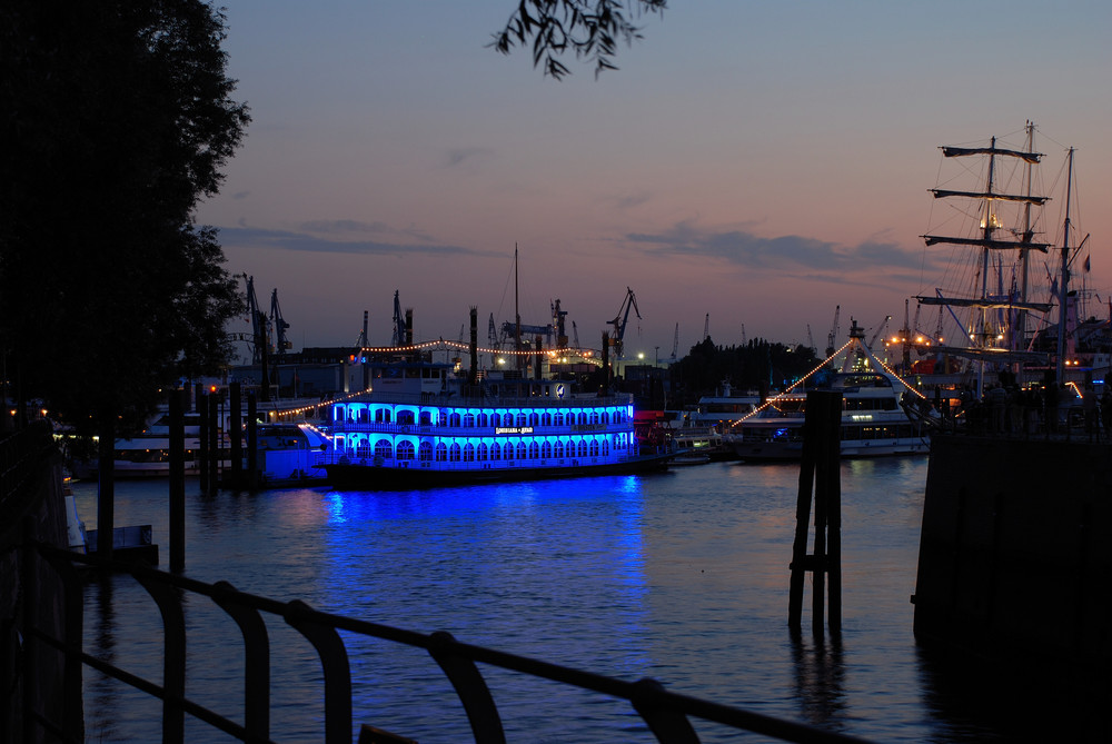 Hamburg Blue Port/ Louisiana in blau