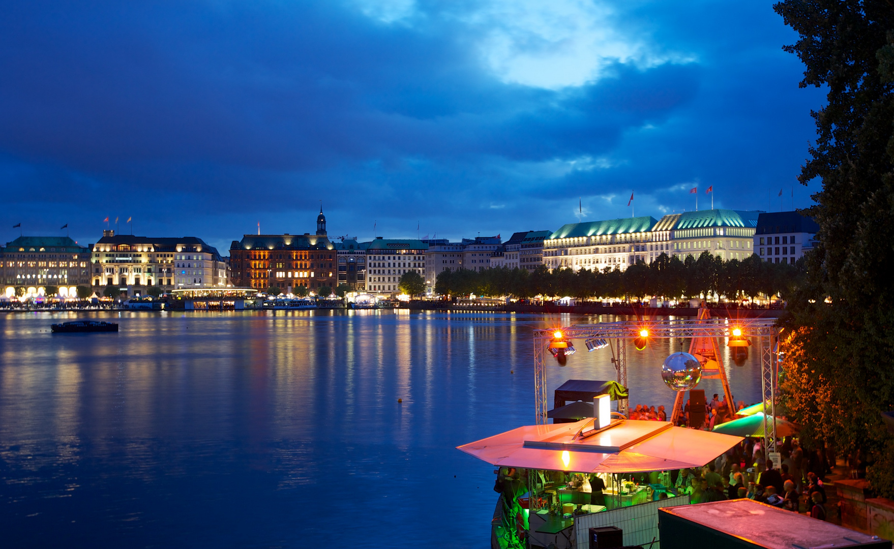 Hamburg Bluehour II