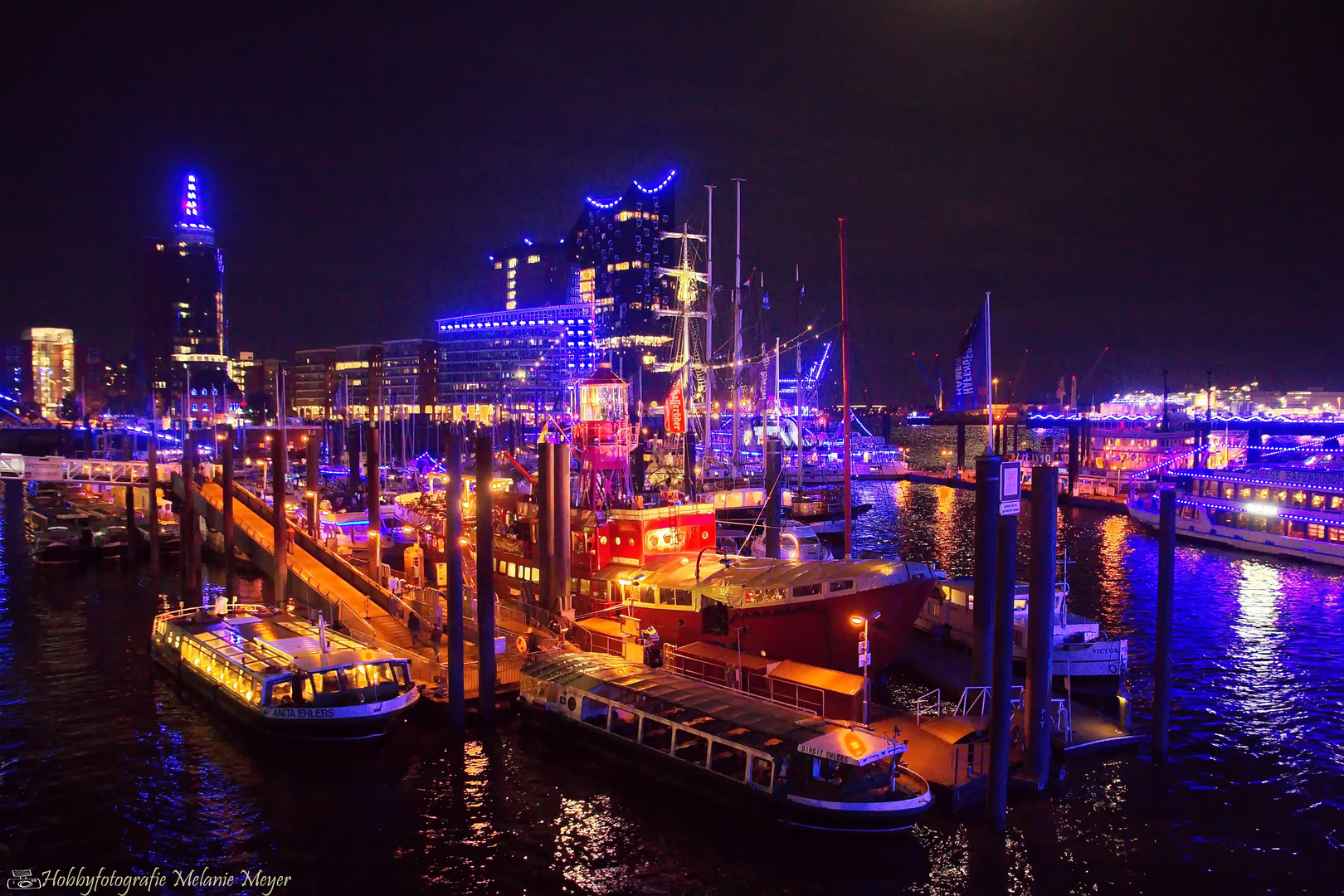 Hamburg by Night