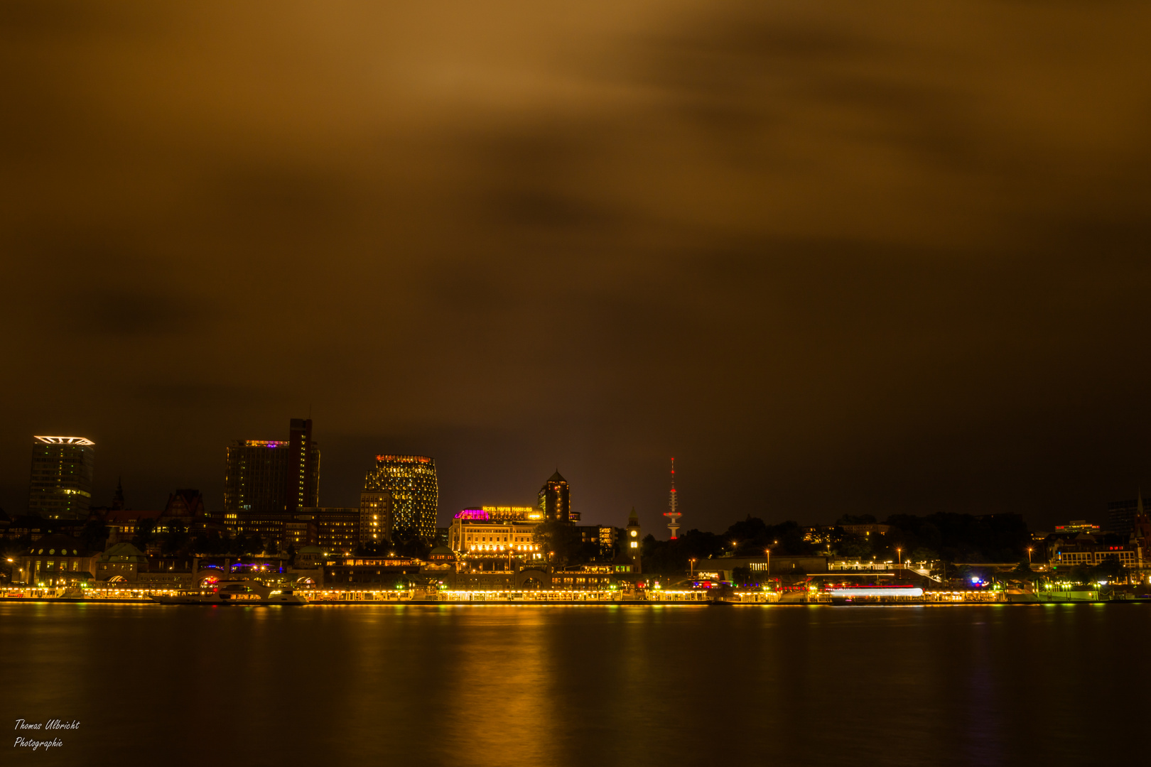Hamburg by Night -- Gold Fever Edition