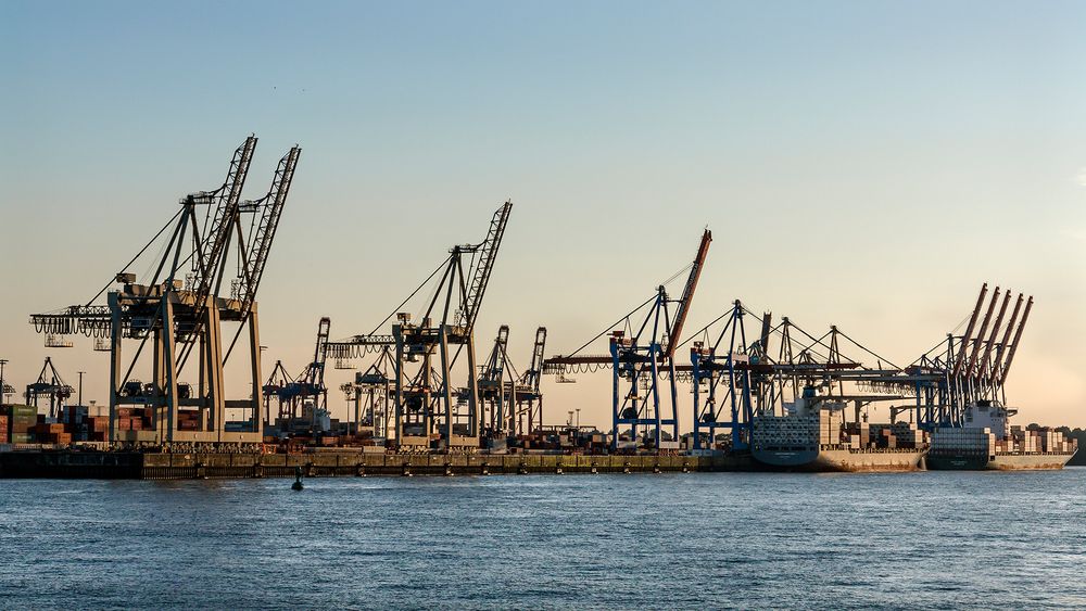 HAMBURG - CONTAINERHAFEN (5)