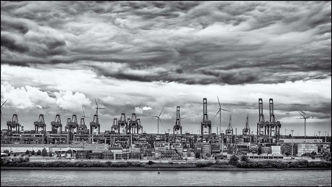 Hamburg Containerterminal Burchardkai (Rückseite)