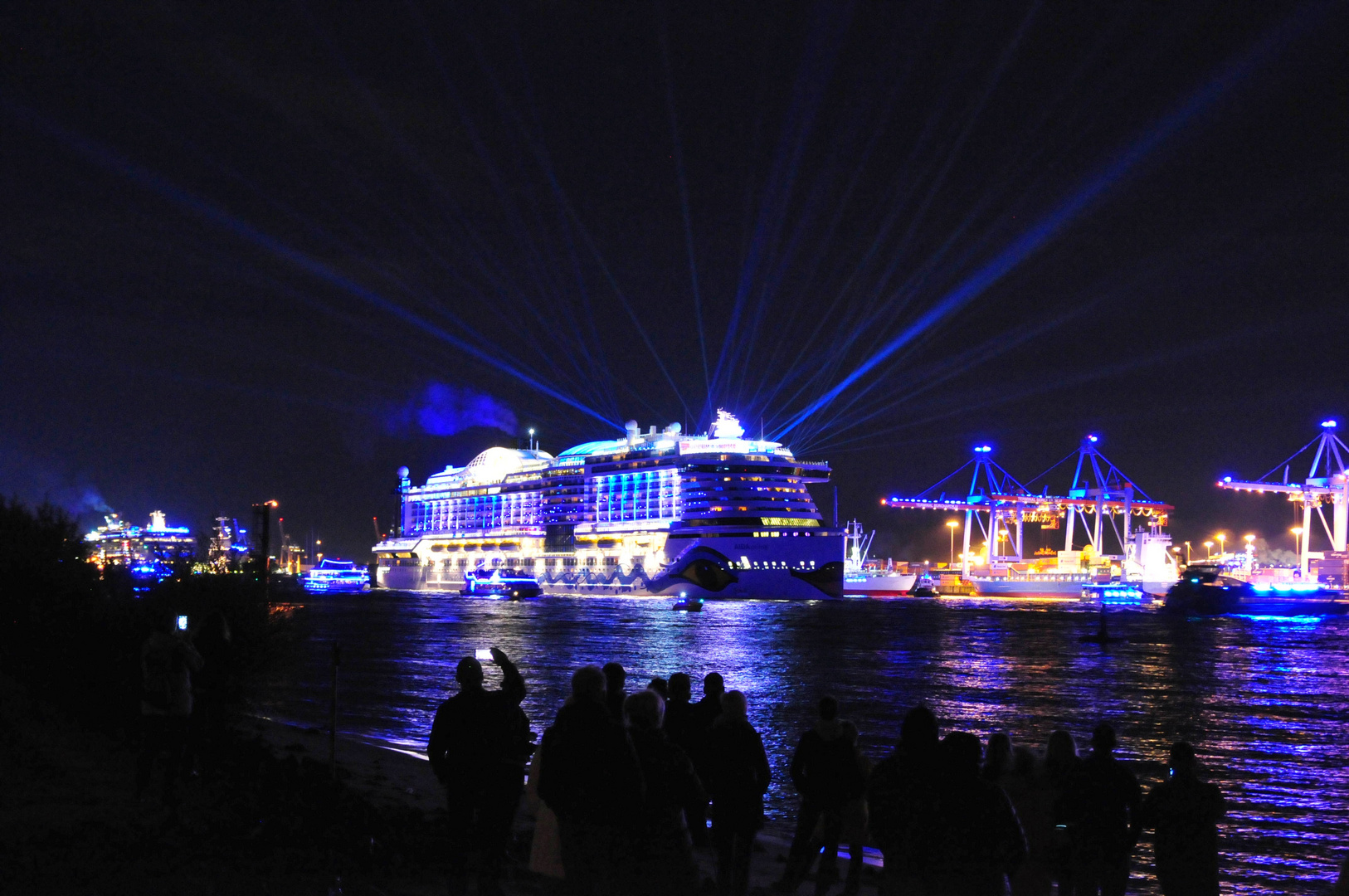 Hamburg Cruise Days 2017 & Blue Port 085