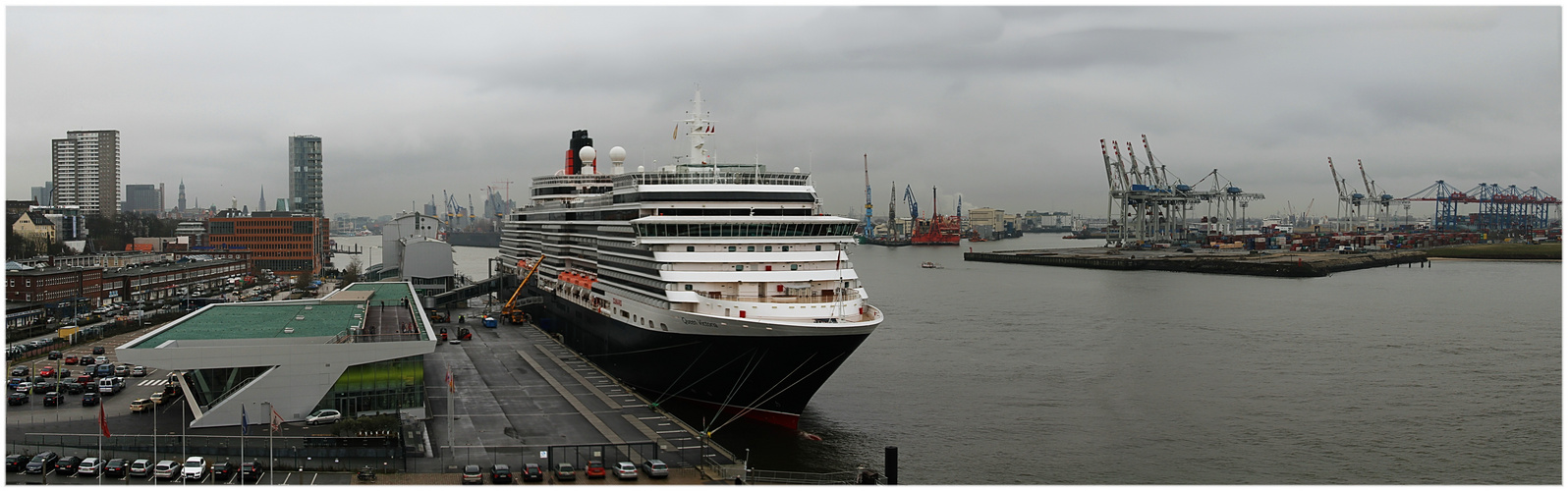 Hamburg ... der Hafen im Winter