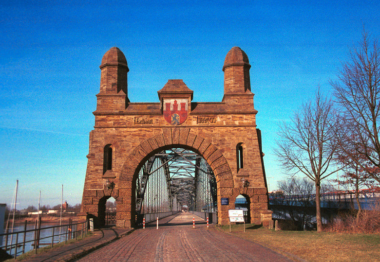 Hamburg die alte Süderelbbrücke 2005