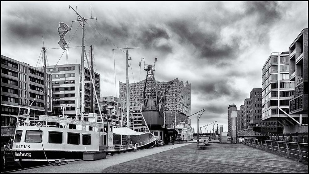 Hamburg, die ELPHI immer im Blick #1