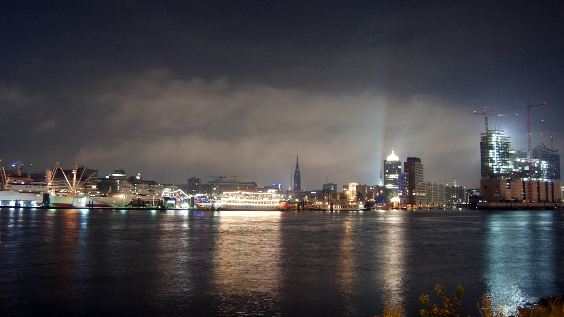 Hamburg die Stadt die niemals Schläft