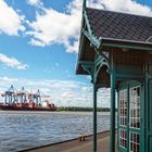 Hamburg. Döns. Museumshafen Övelgönne.